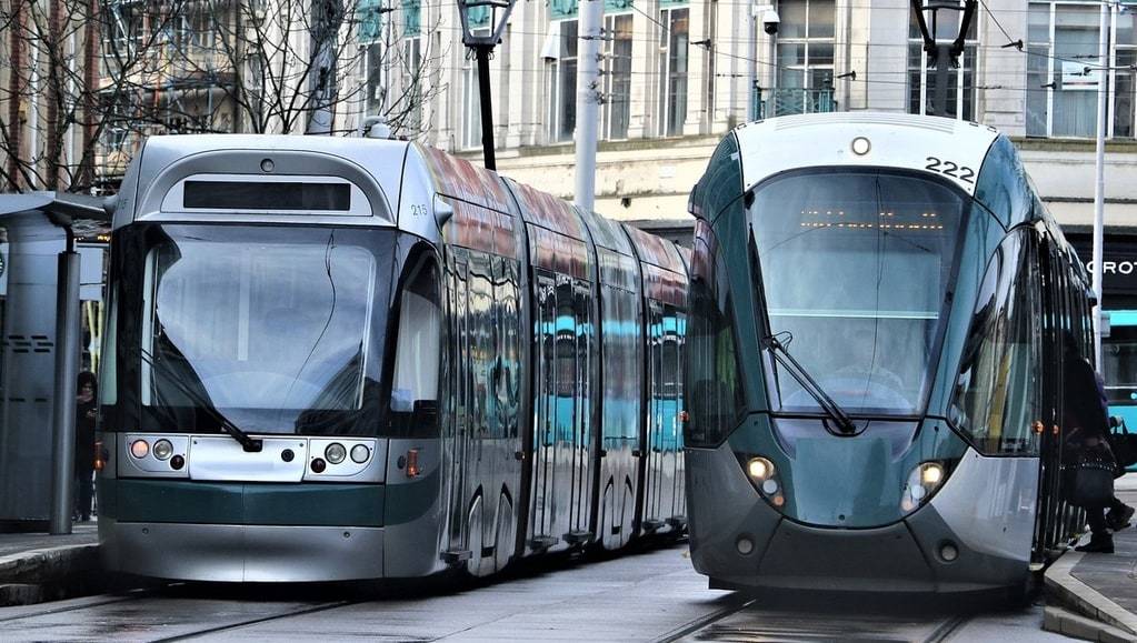 Comment les tramways modernes redéfinissent la mobilité en ville